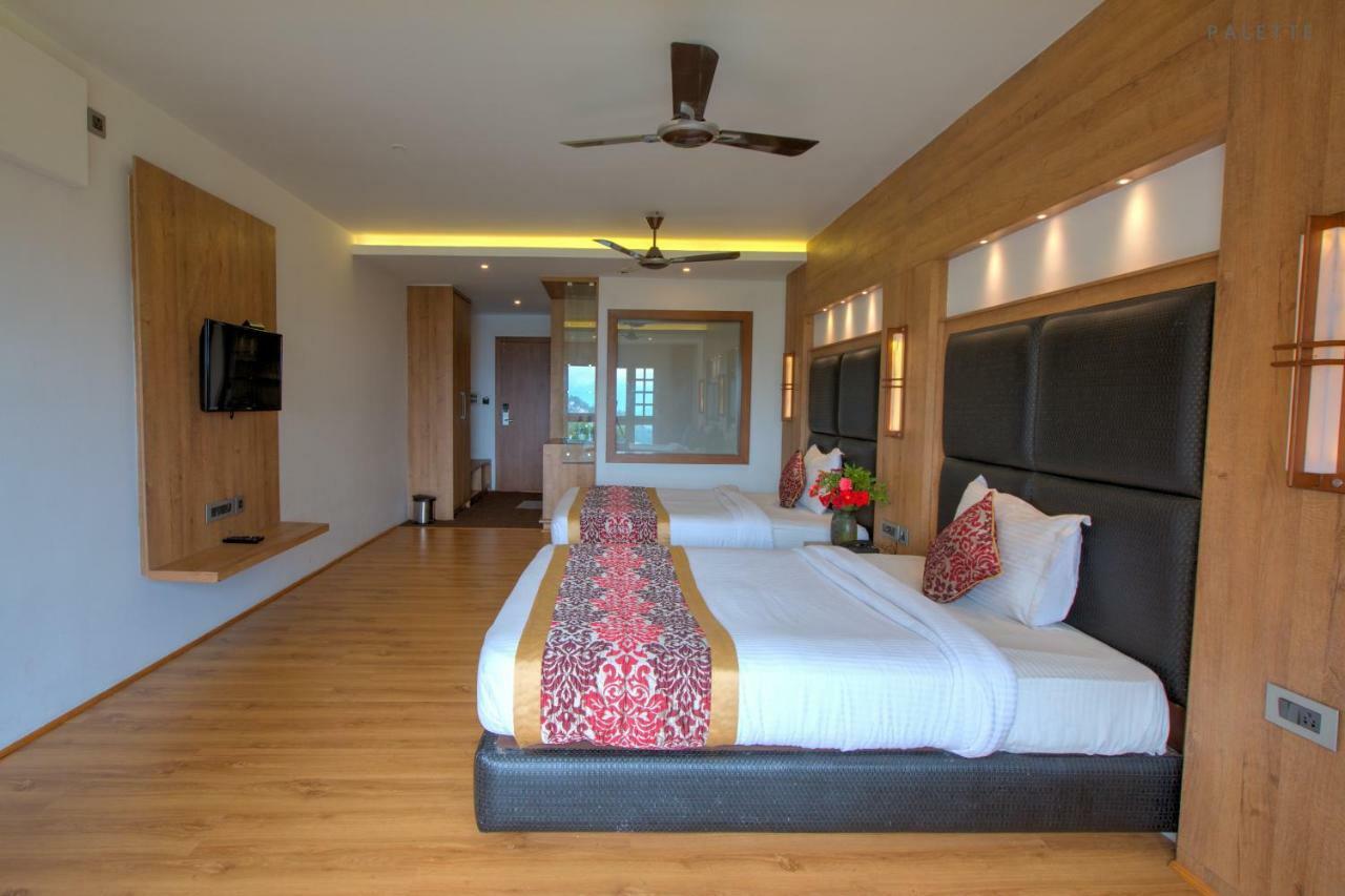 Pine Tree Spa Resort, Калимпонг Екстериор снимка