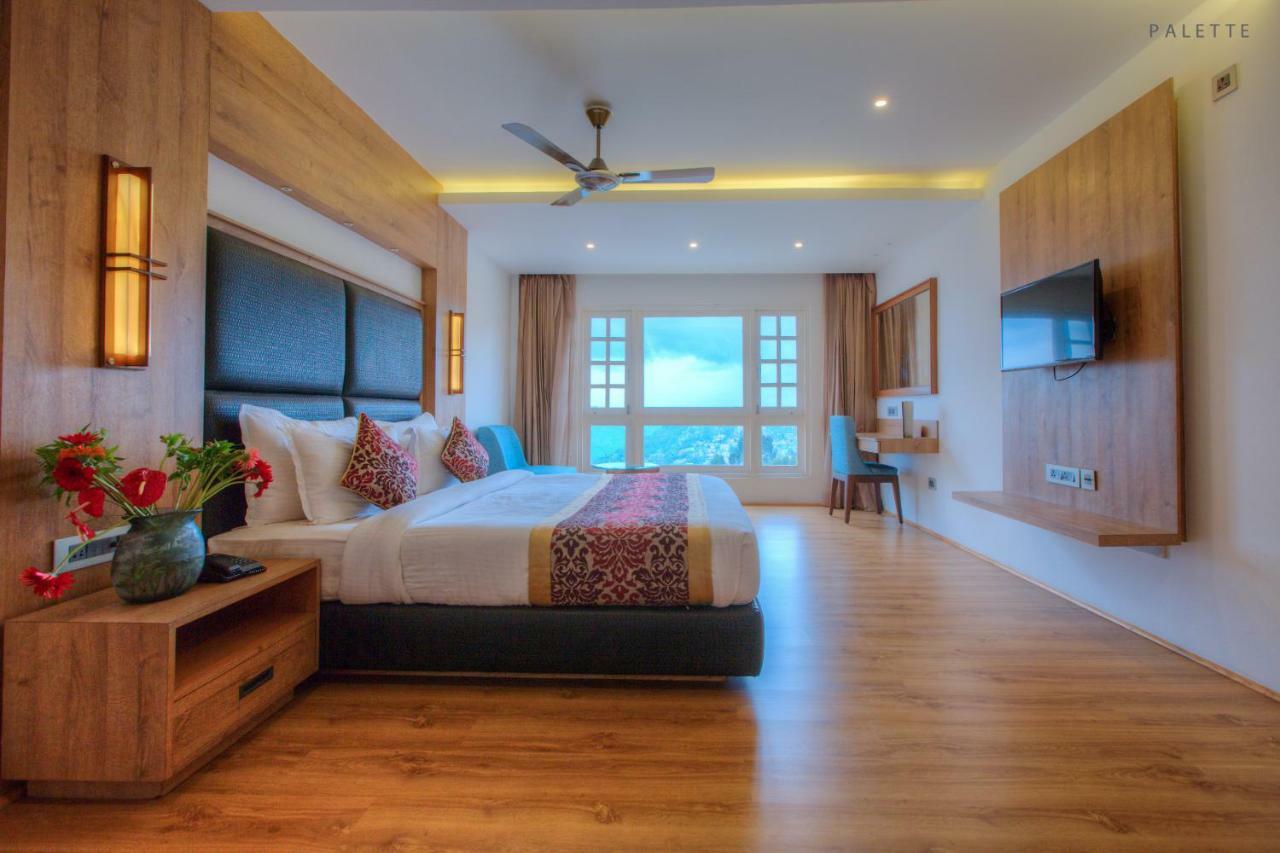 Pine Tree Spa Resort, Калимпонг Екстериор снимка